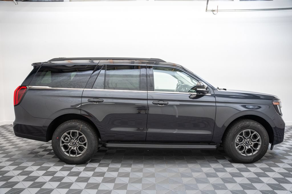 New 2027 Ford Expedition Active AWD/4WD image 4