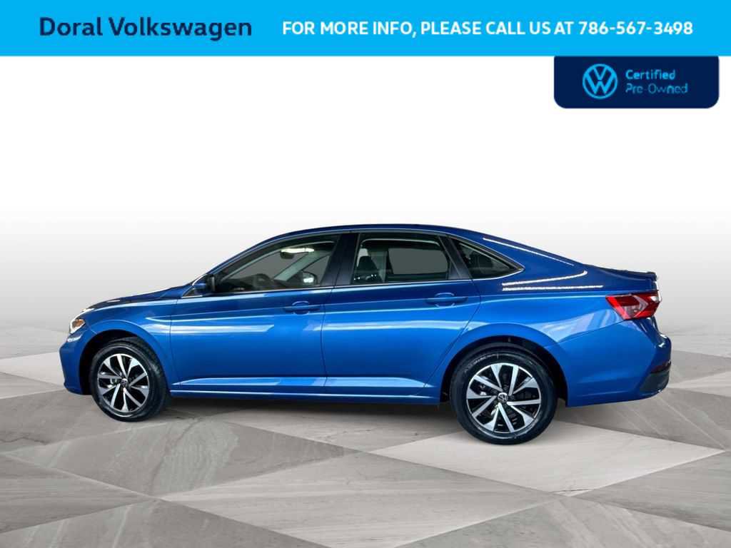 Used 2023 Volkswagen Jetta S FWD image 5