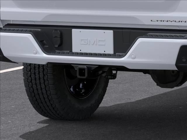 New 2026 GMC Canyon Denali AWD/4WD image 14