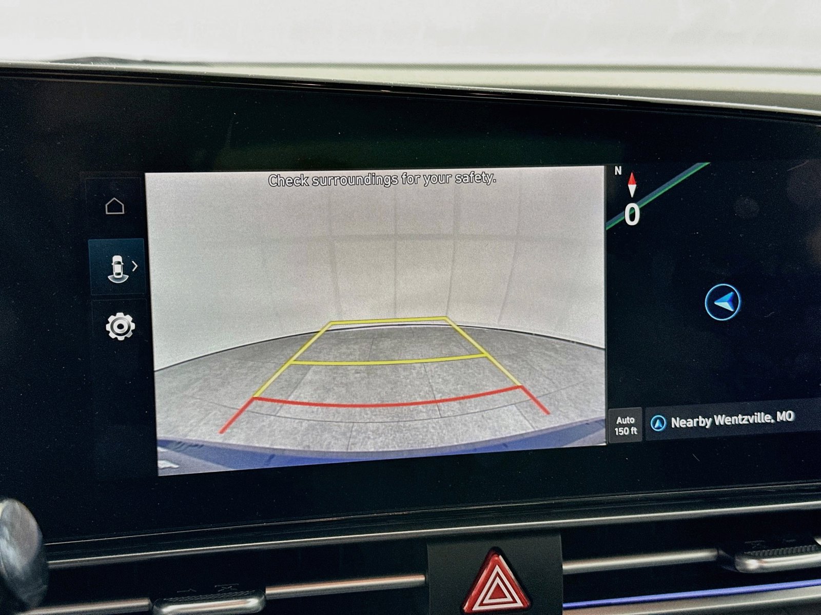 Used 2025 Hyundai Elantra SEL FWD image 19