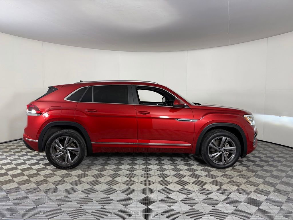 Used 2024 Volkswagen Atlas Cross Sport SEL R-Line image 7