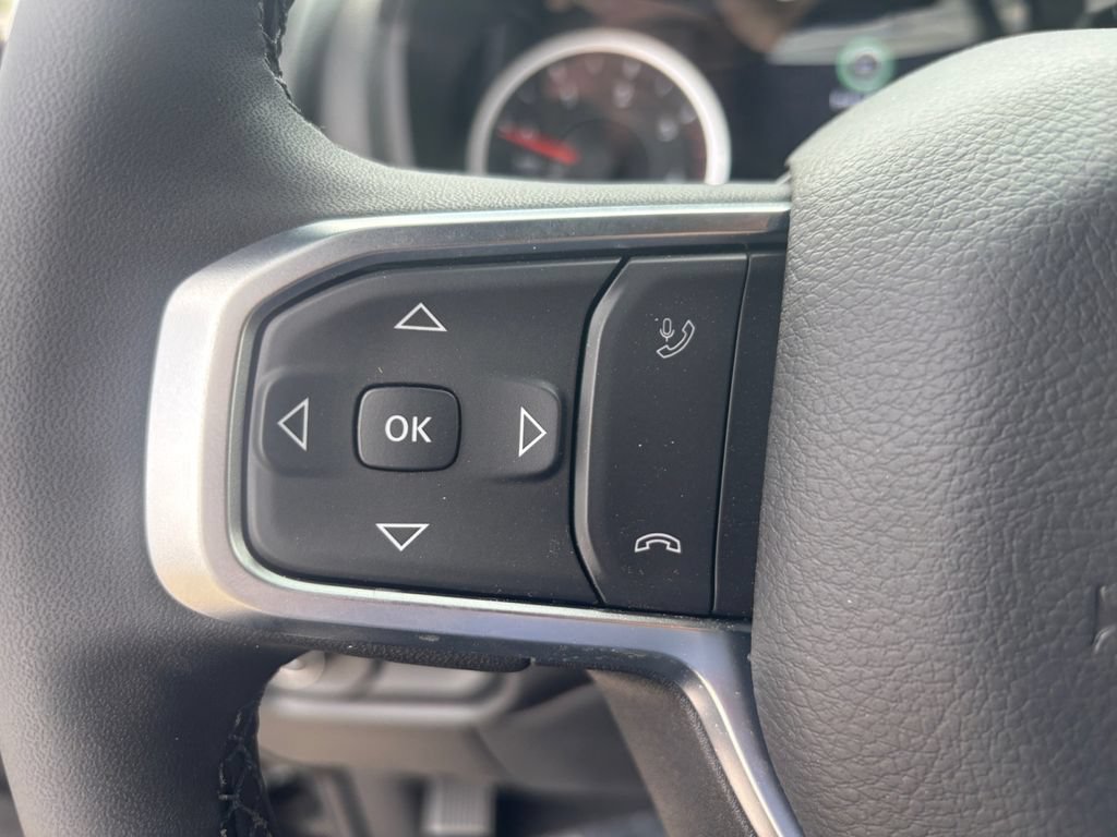 New 2025 RAM 2500 Big Horn AWD/4WD image 18