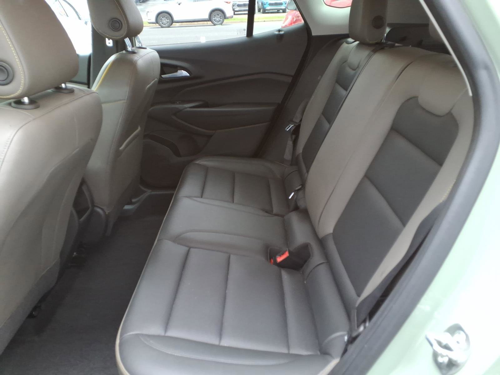 Certified 2024 Chevrolet Trax ACTIV w/ Driver Confidence Package image 13