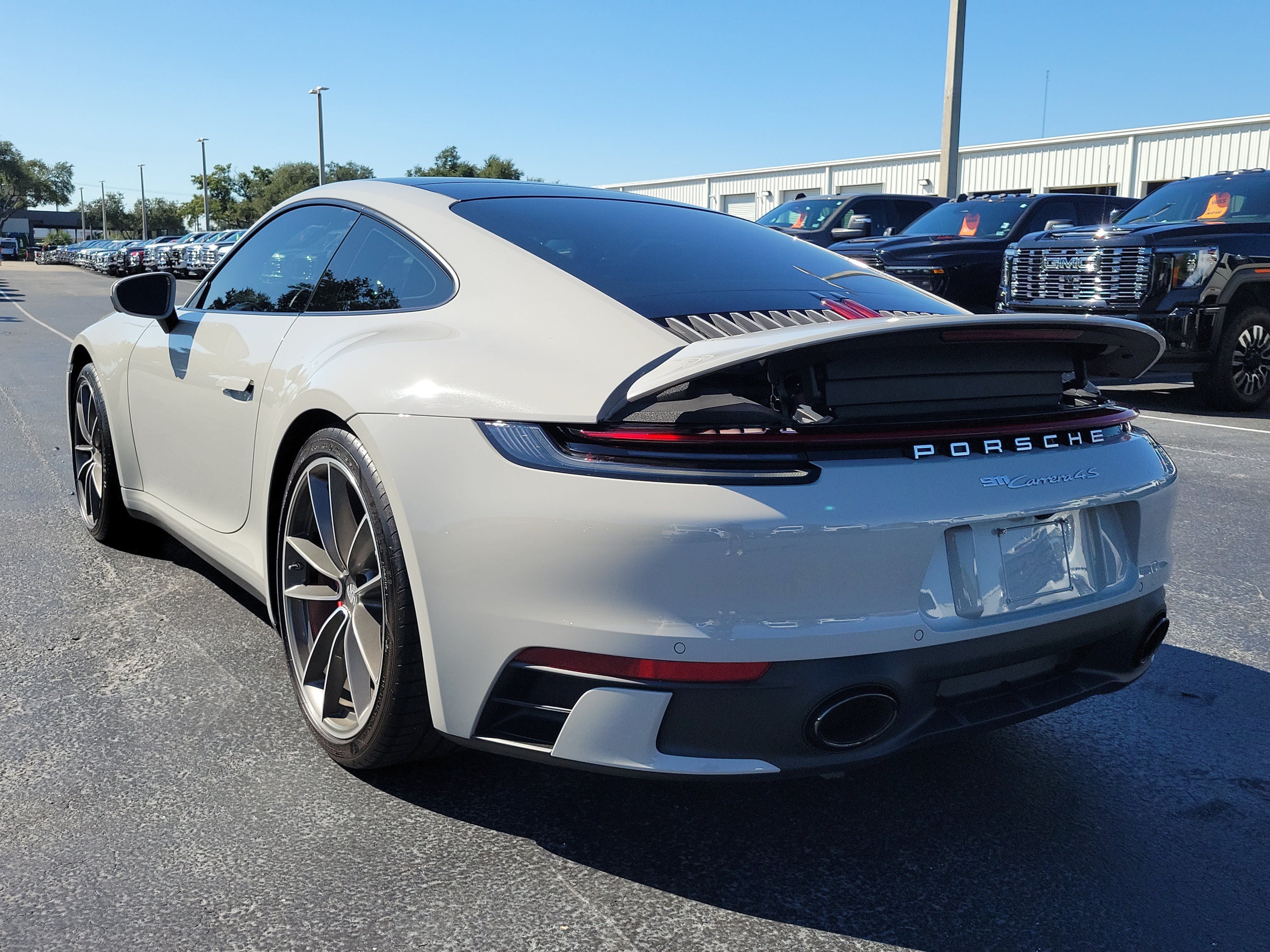 Used 2023 Porsche 911 Carrera 4S AWD/4WD image 13