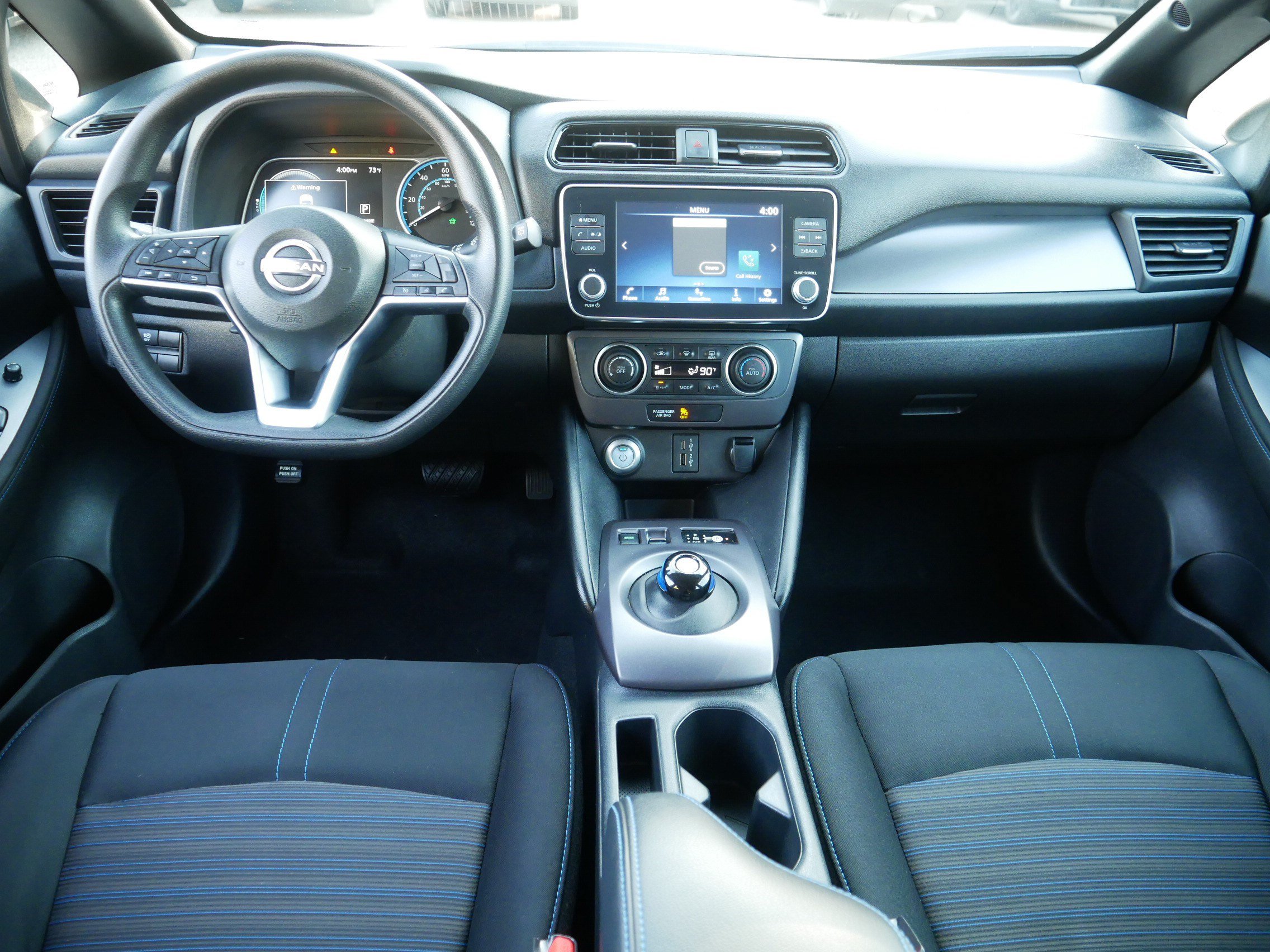 Certified 2025 Nissan Leaf S FWD image 10