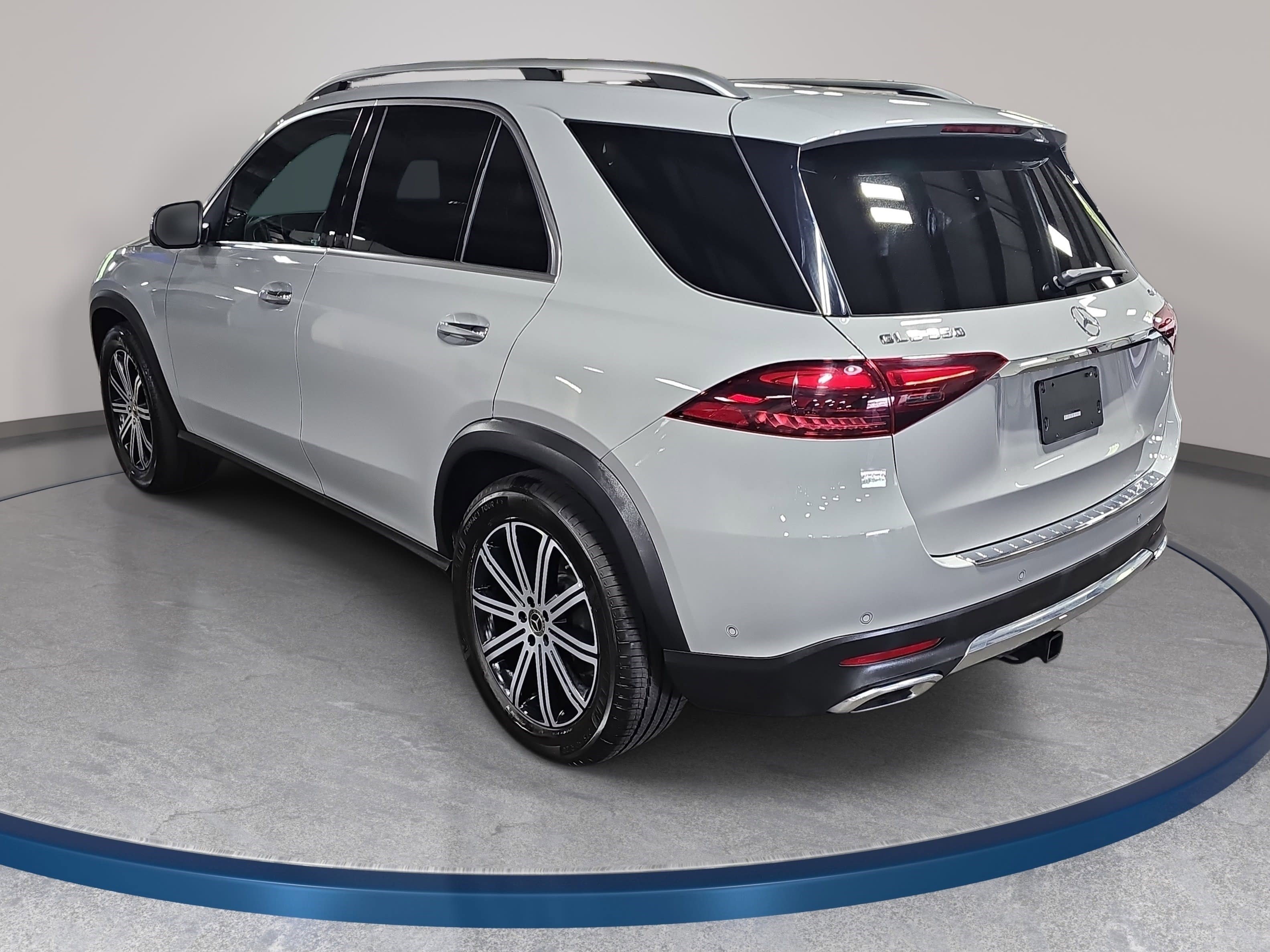 Used 2024 Mercedes-Benz GLE 350 4MATIC image 7