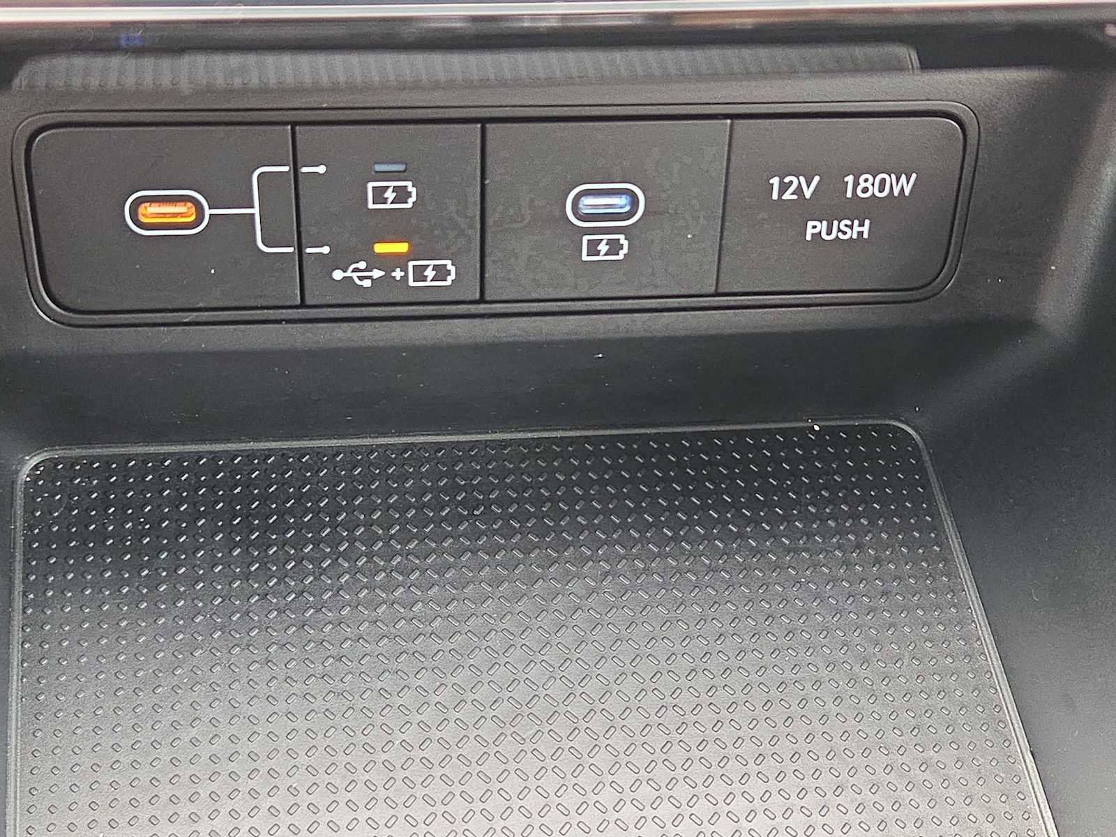 Certified 2025 Hyundai Santa Cruz SEL image 31