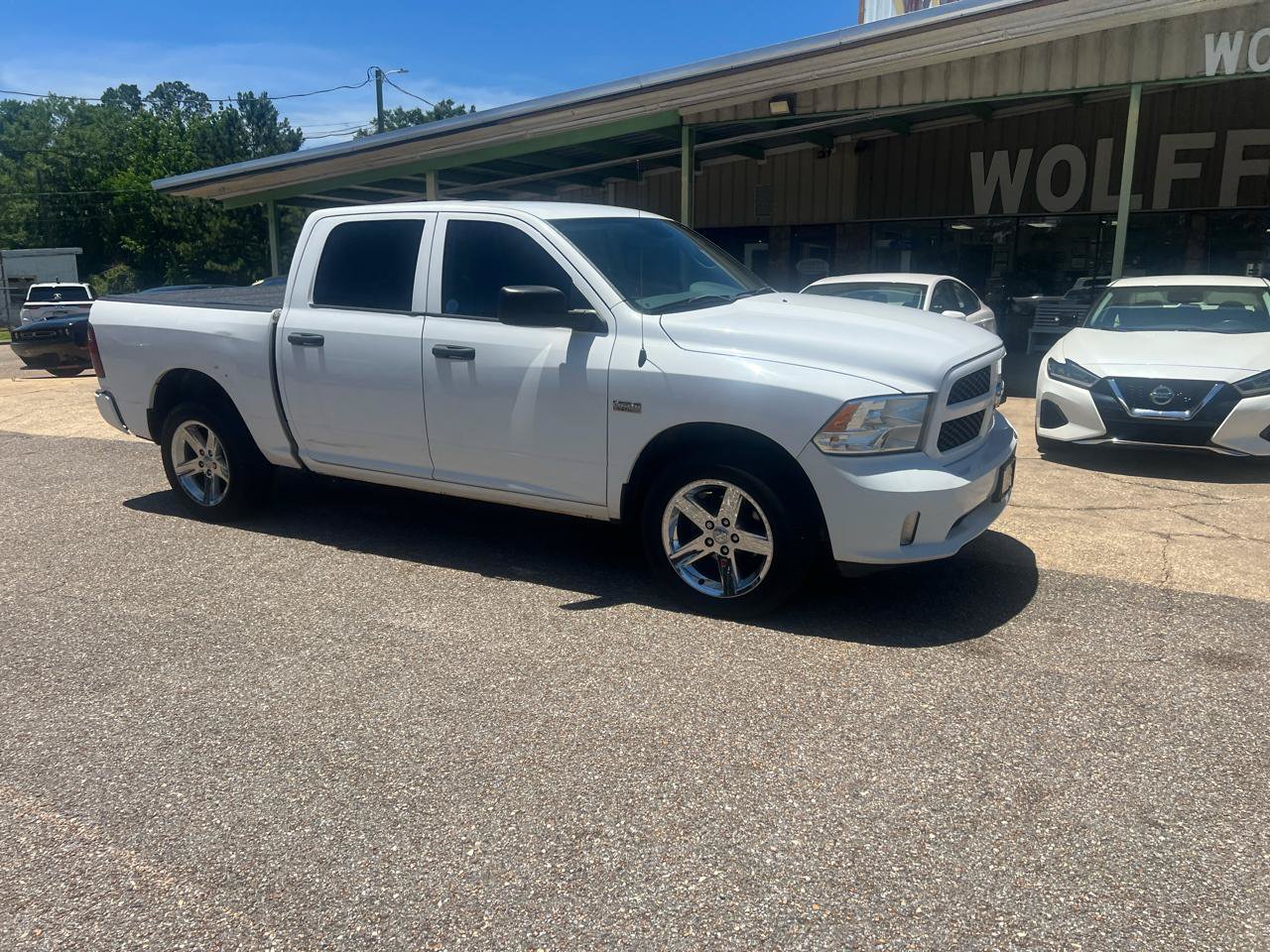 Used 2014 RAM 1500 Express AWD/4WD image 4