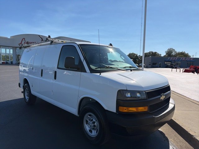 Used 2022 Chevrolet Express 2500 w/ Driver Convenience Package image 7