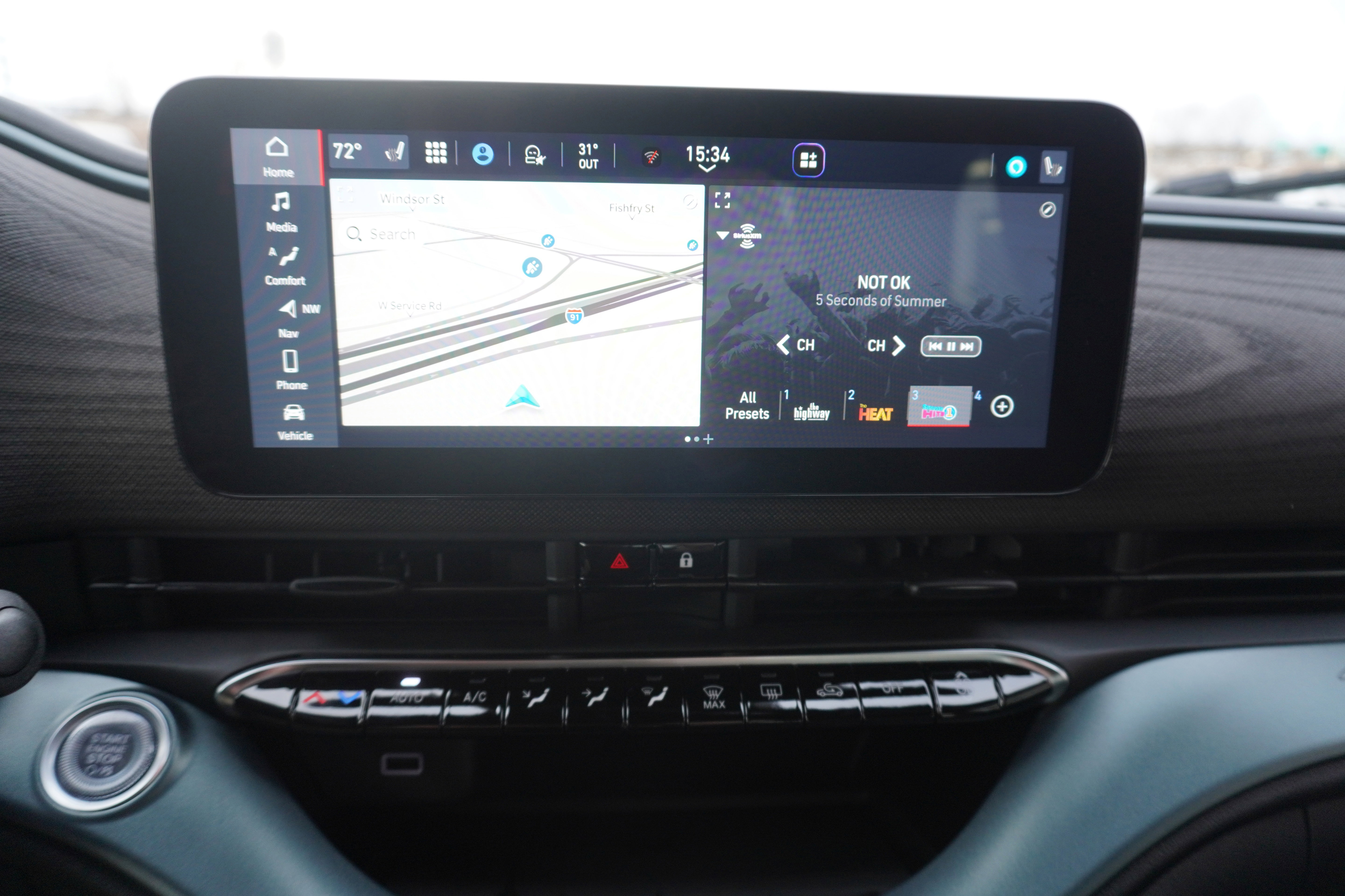 New 2025 FIAT 500 e image 19