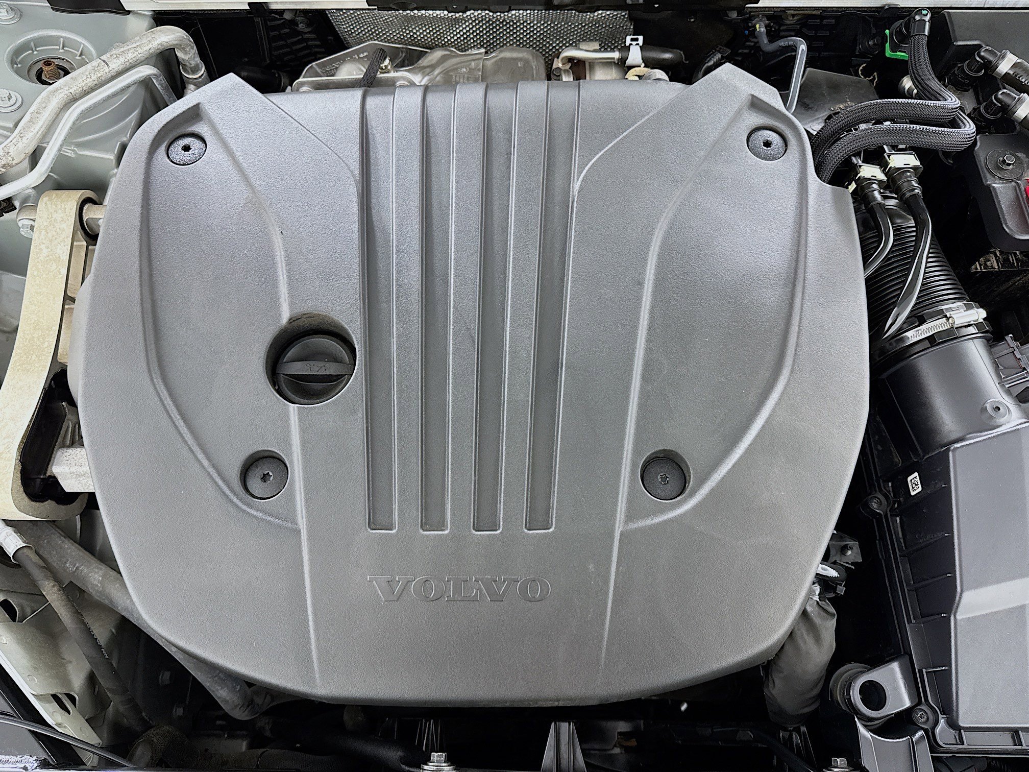 Used 2024 Volvo S60 B5 Plus FWD image 38