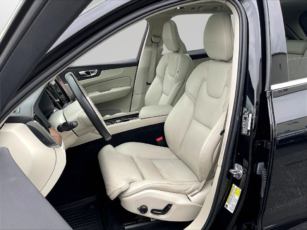 Used 2019 Volvo XC60 T6 Inscription w/ Protection Package AWD/4WD image 20