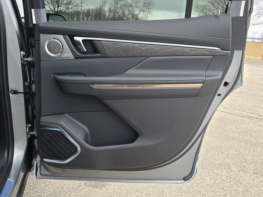 New 2026 Buick Enclave Avenir w/ Super Cruise Package image 33