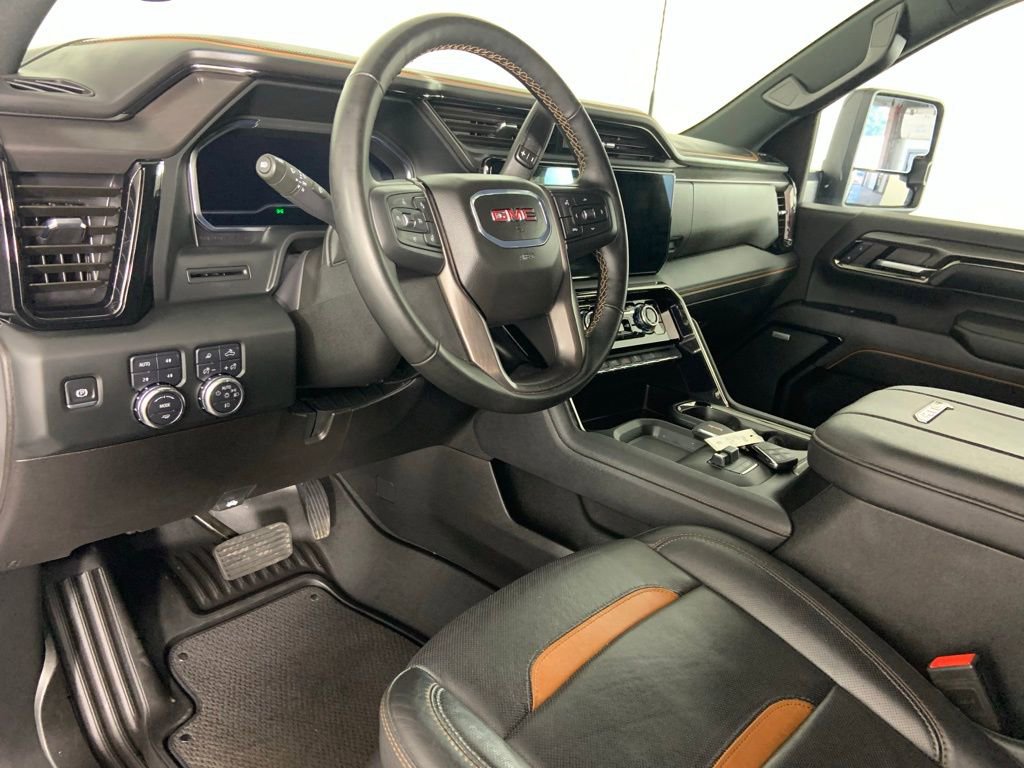 Used 2024 GMC Sierra 2500 AT4 w/ AT4 Preferred Package AWD/4WD image 21