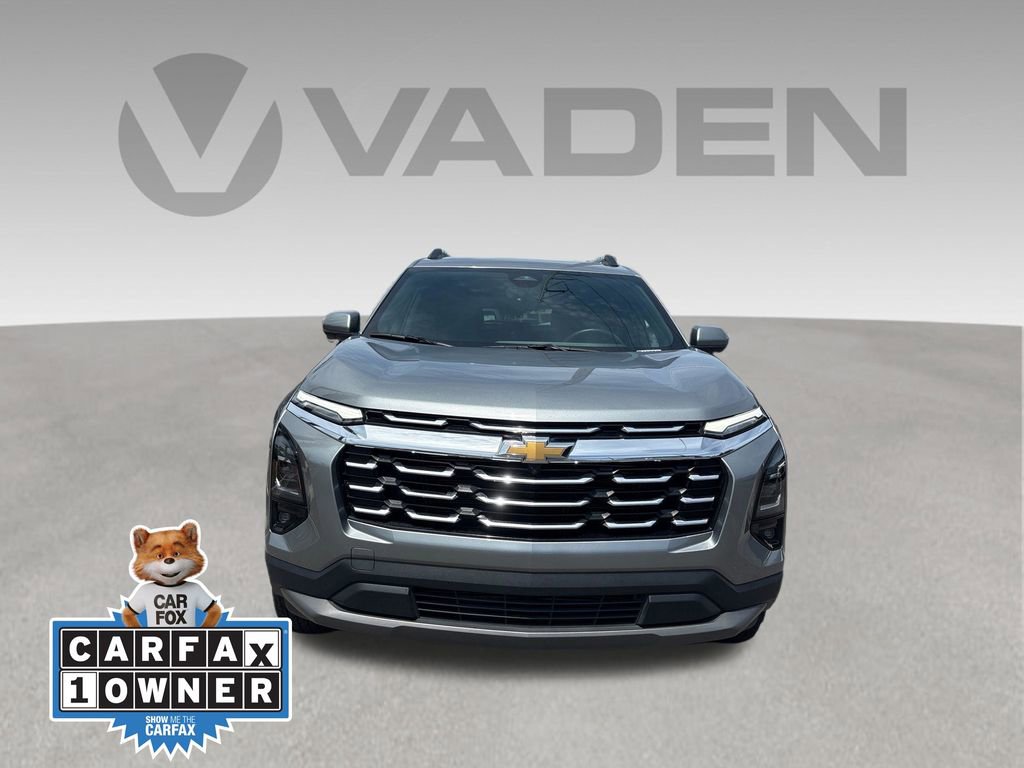 Used 2025 Chevrolet Equinox LT w/ Convenience Package II FWD image 2