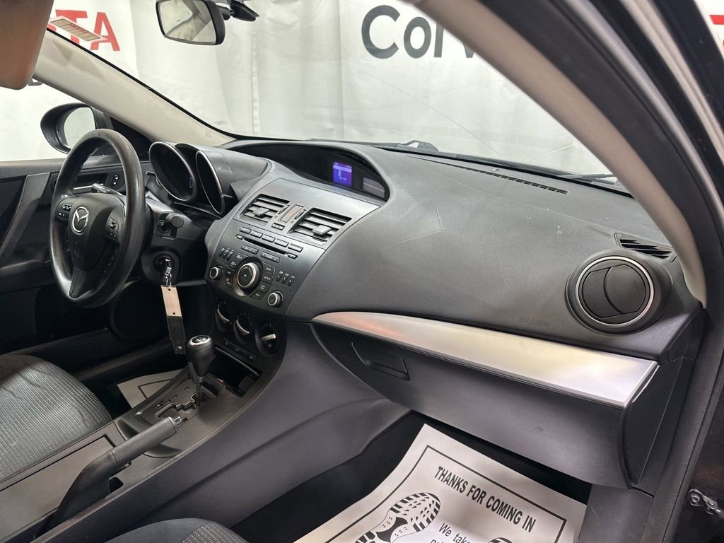 Used 2013 MAZDA MAZDA3 i Sport image 13