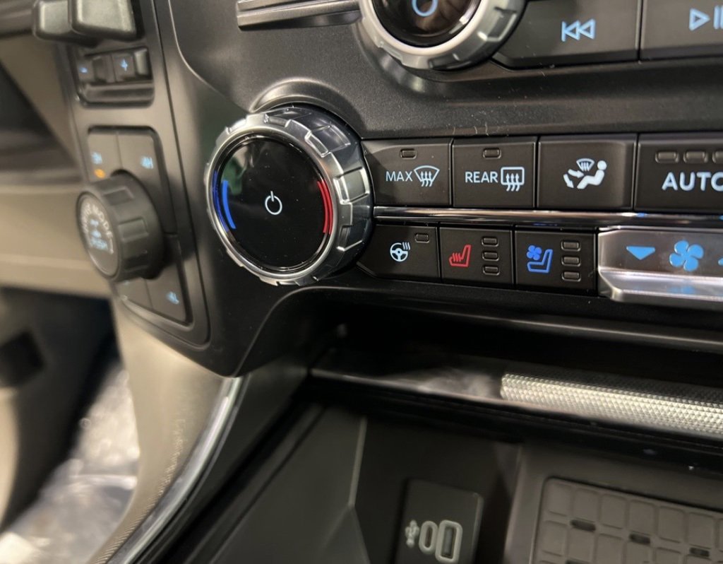 New 2025 Ford F150 Platinum w/ Equipment Group 703A Plus image 15