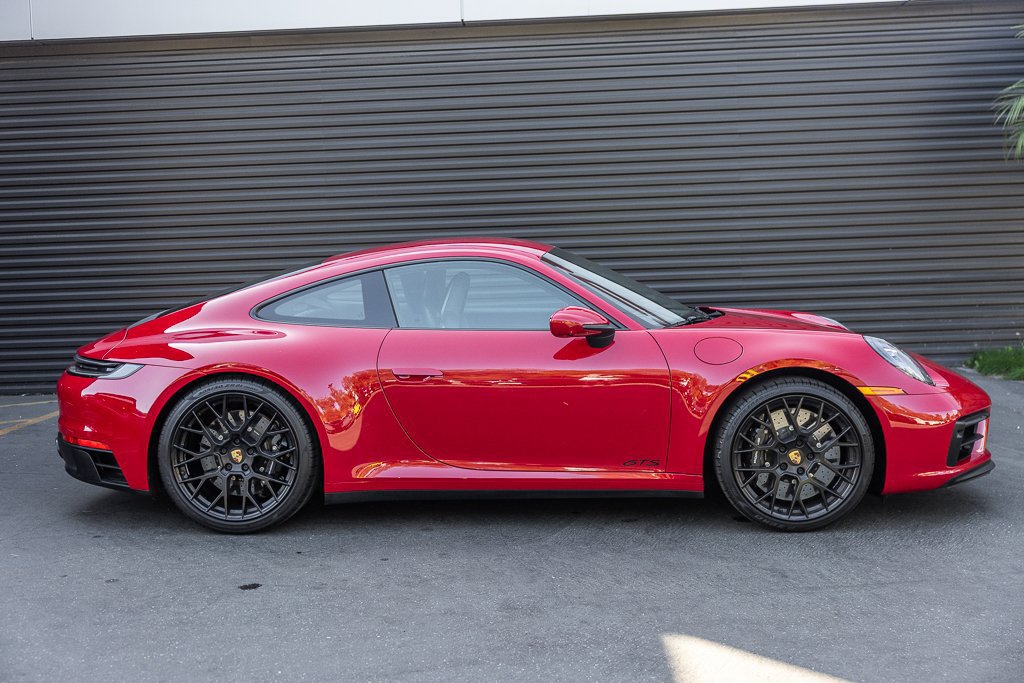 Certified 2024 Porsche 911 Carrera GTS RWD image 8