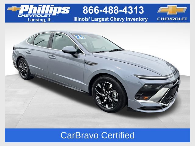 Used 2025 Hyundai Sonata SEL FWD image 1