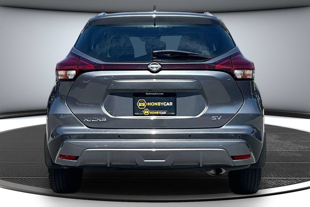 Used 2023 Nissan Kicks SV FWD image 5