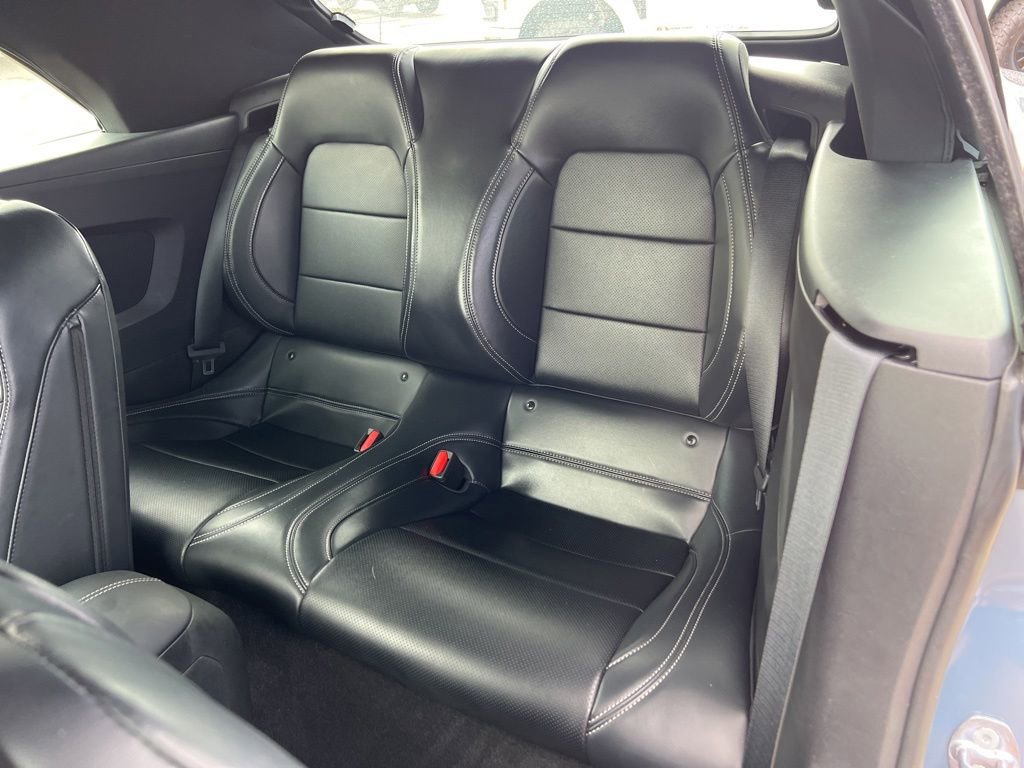 Used 2025 Ford Mustang Premium RWD image 15