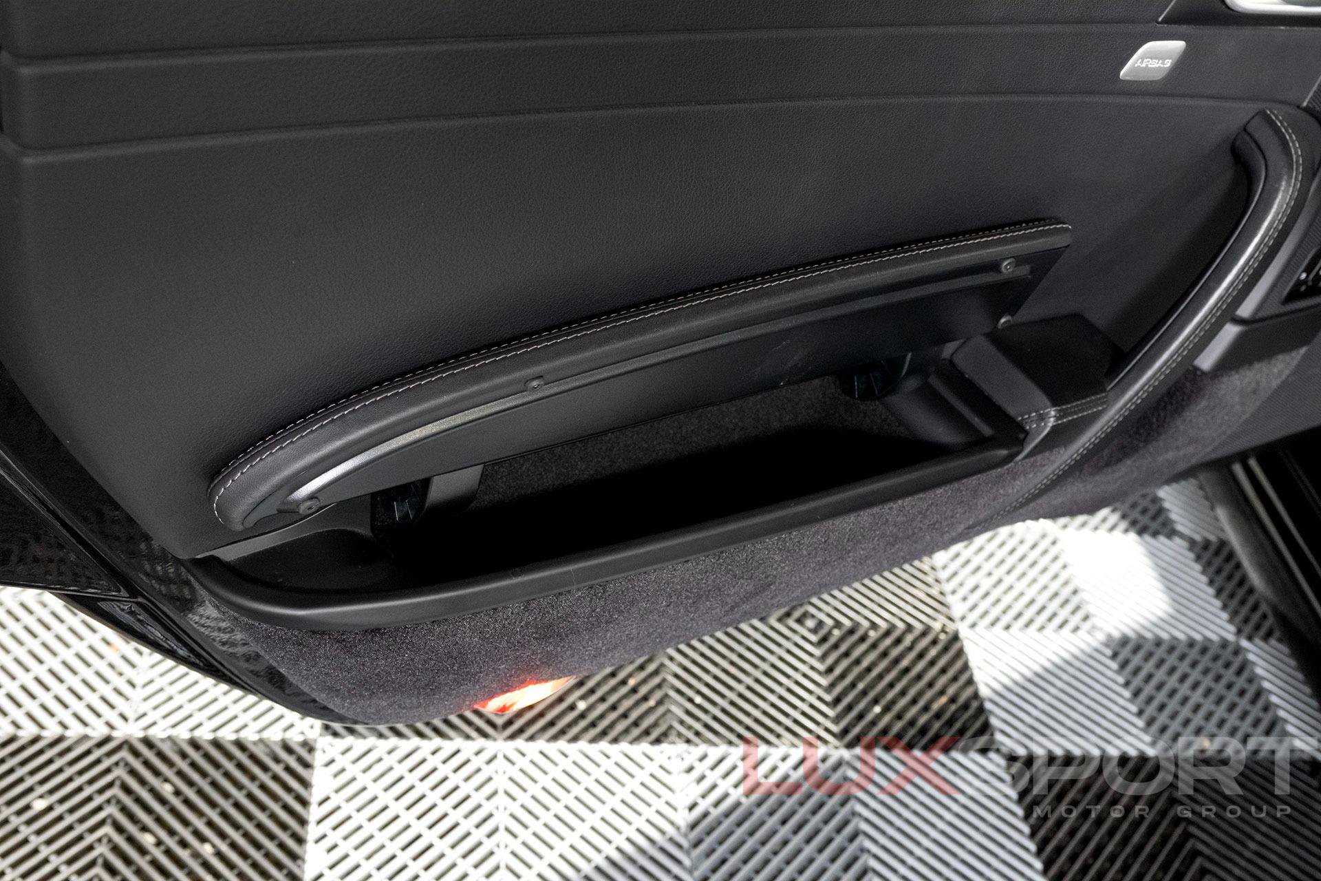 Used 2009 Porsche 911 Carrera S image 17