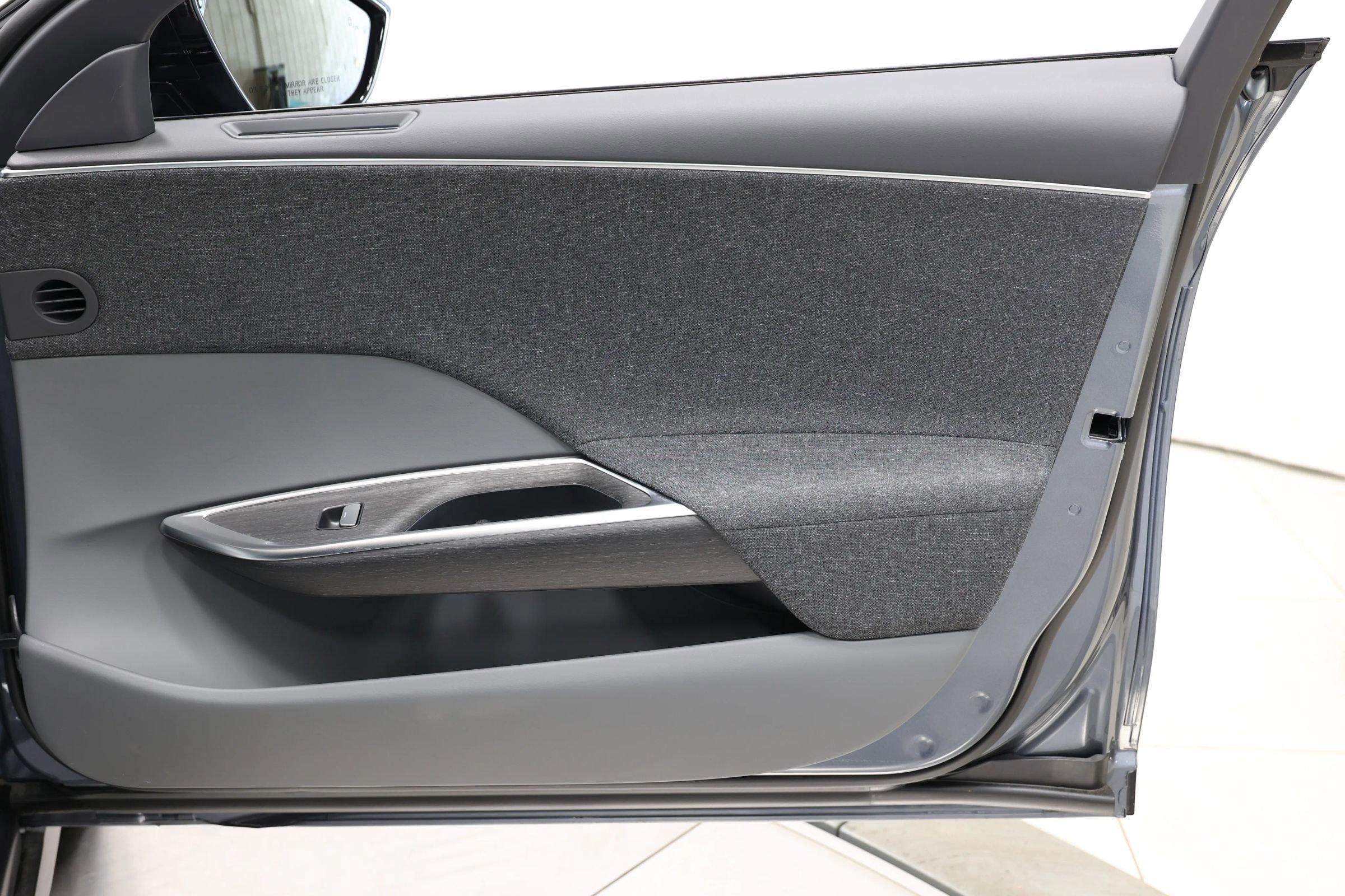 Used 2024 Lucid Air Pure image 79