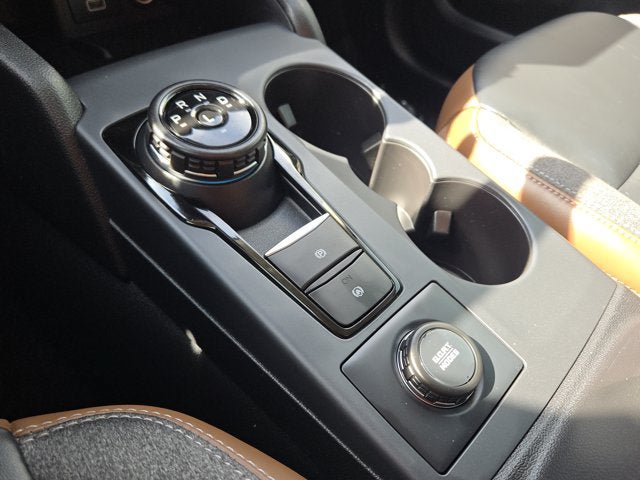 Used 2023 Ford Bronco Sport Outer Banks AWD/4WD image 23