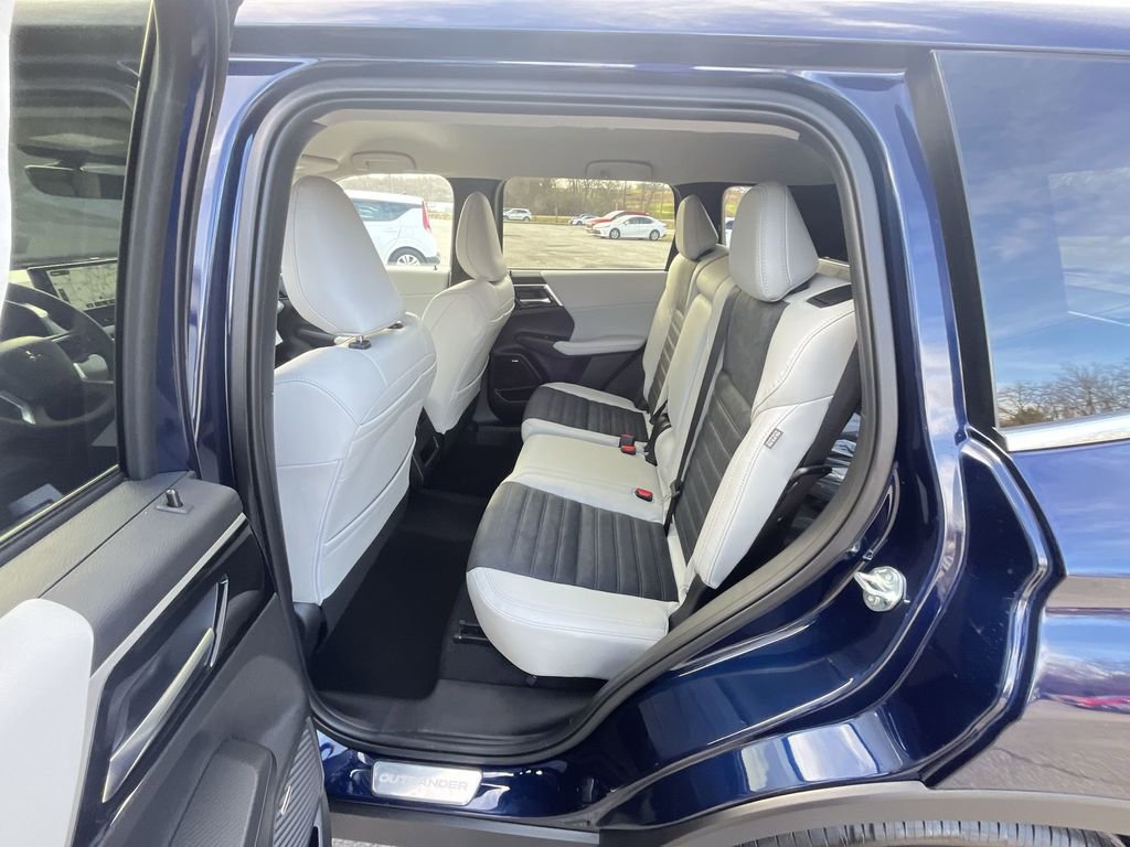 New 2026 Mitsubishi Outlander SE FWD image 22