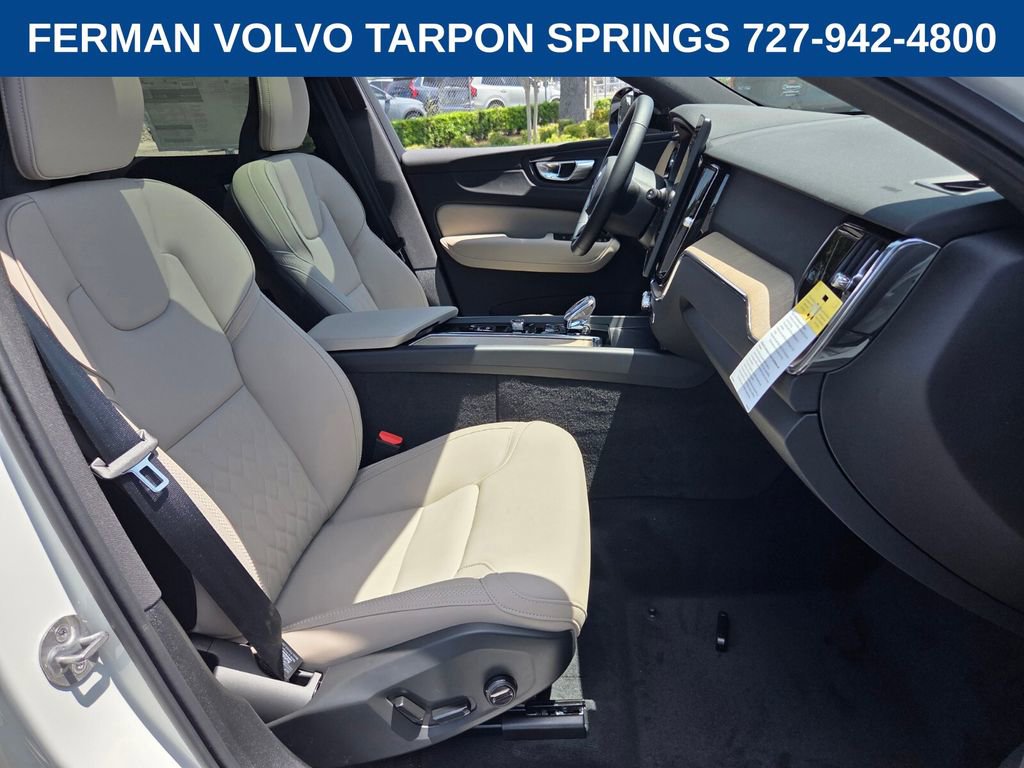 New 2026 Volvo XC60 B5 Plus w/ Protection Package Premier AWD/4WD image 20