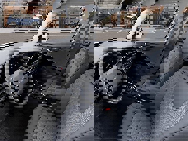 New 2025 Kia Niro EX w/ EX Cold Weather Package image 17