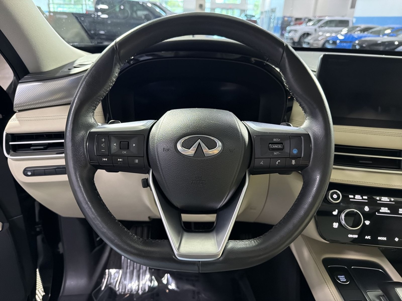 Used 2023 INFINITI QX60 Luxe w/ Cargo Package AWD/4WD image 27