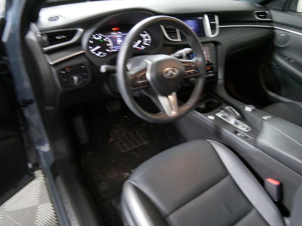 Certified 2025 INFINITI QX55 Luxe w/ Cargo Package image 14