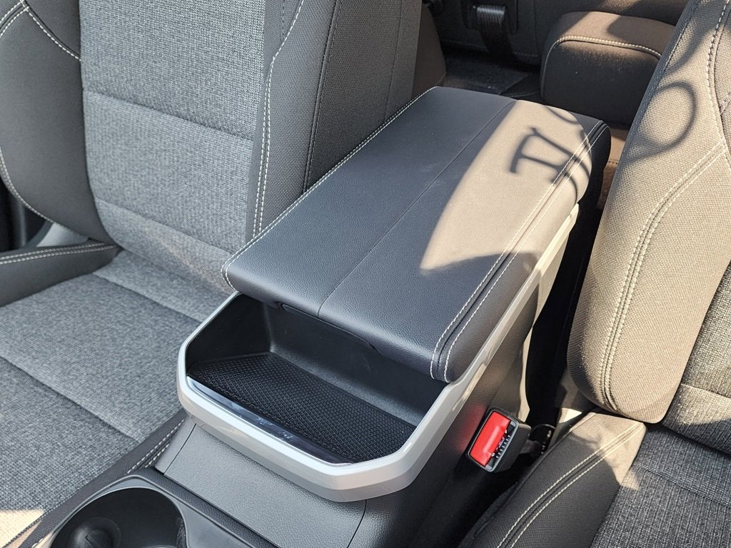 New 2026 GMC Terrain Elevation w/ Black Edition image 31