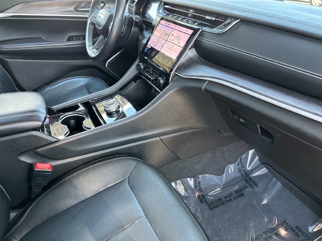 Used 2021 Jeep Grand Cherokee L Limited RWD image 15
