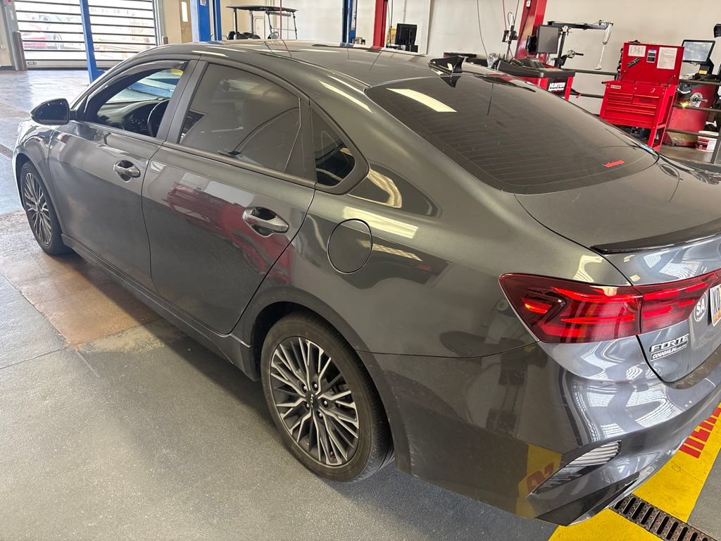 Used 2023 Kia Forte GT-Line w/ GT-Line Premium Package FWD image 7