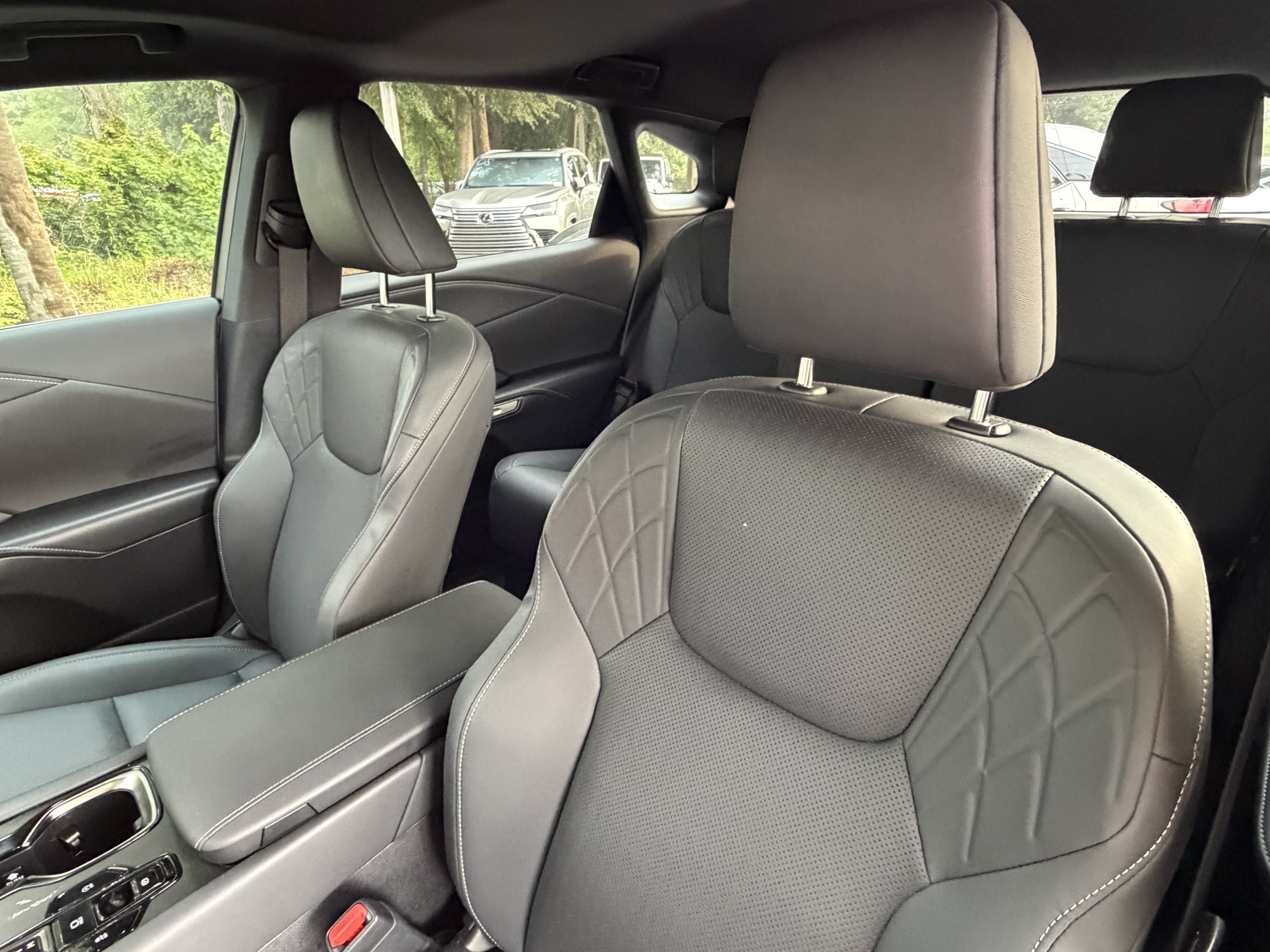 Certified 2025 Lexus RX 350 Premium FWD image 17