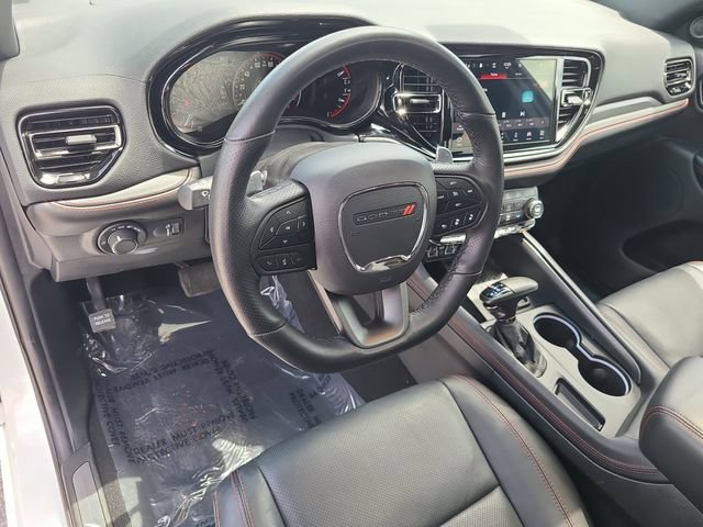 Used 2025 Dodge Durango GT AWD/4WD image 17