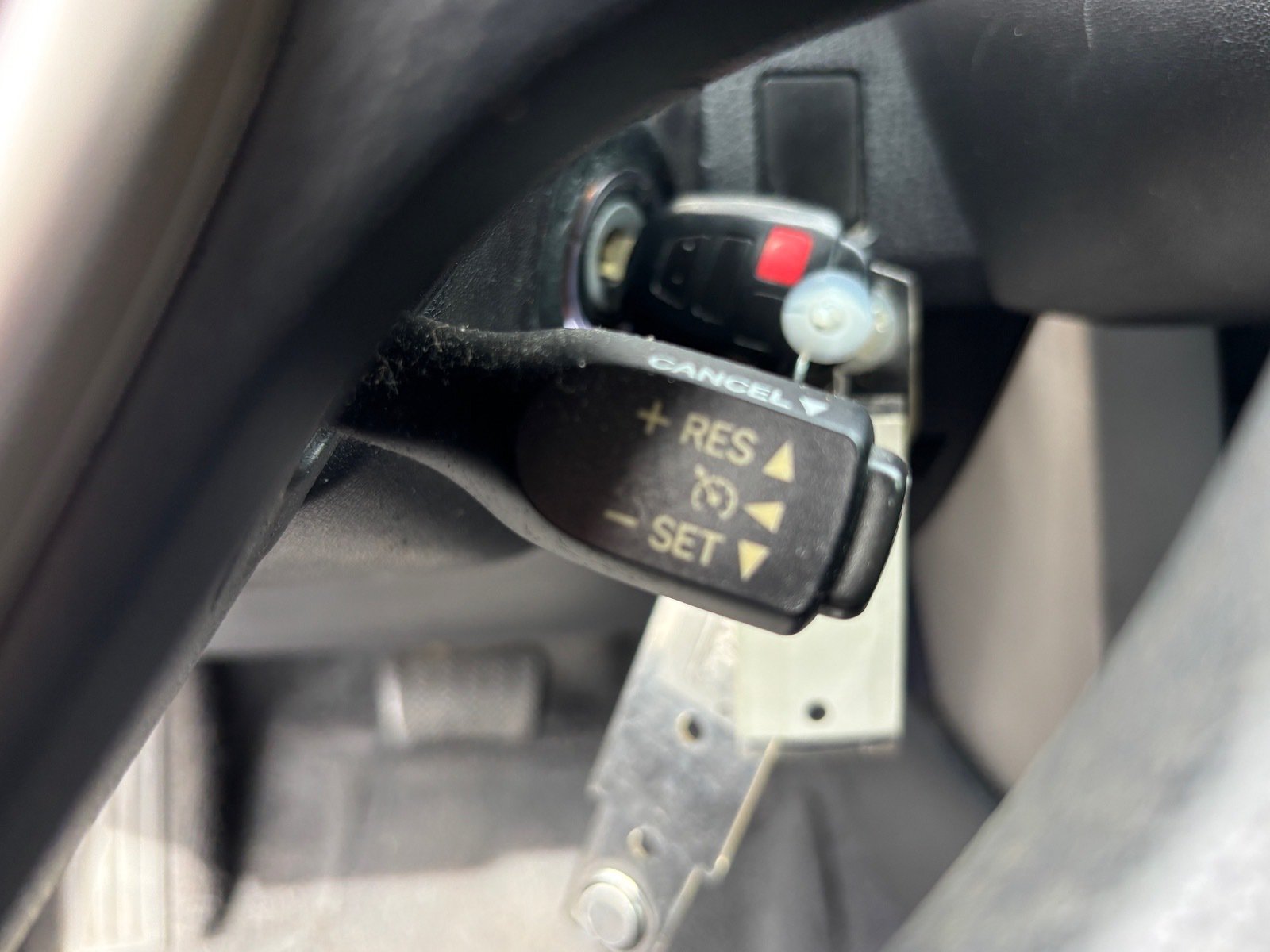 Used 2016 Toyota RAV4 LE AWD/4WD image 26