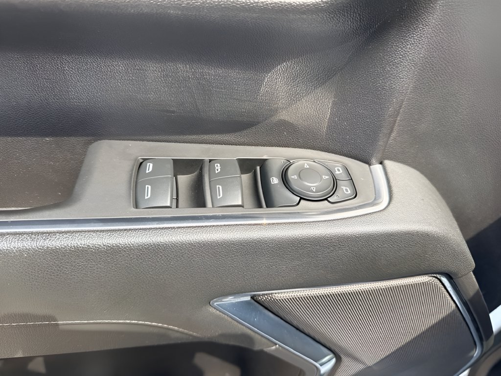 Used 2024 Chevrolet Silverado 1500 LT AWD/4WD image 70