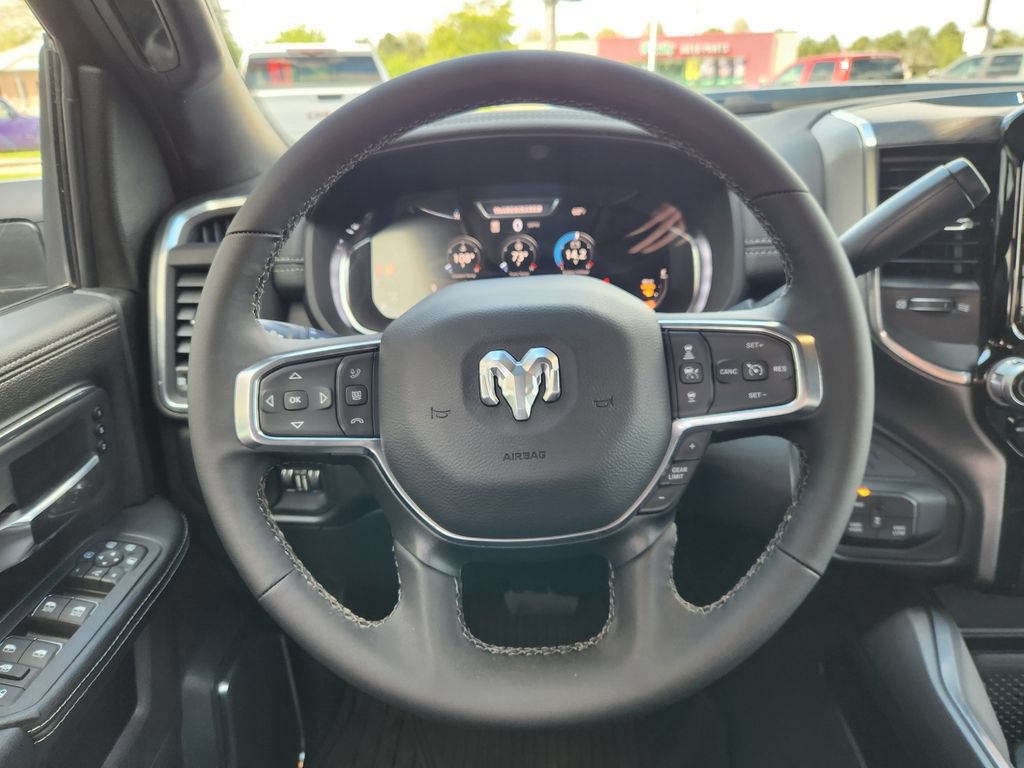 New 2026 RAM 2500 Laramie AWD/4WD image 21
