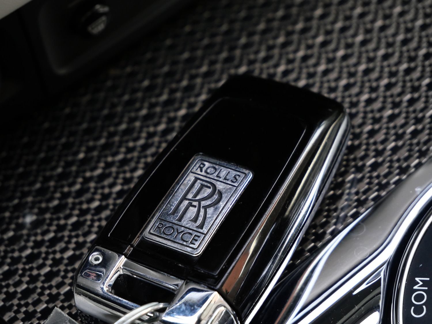 Certified 2019 Rolls-Royce Dawn RWD image 35