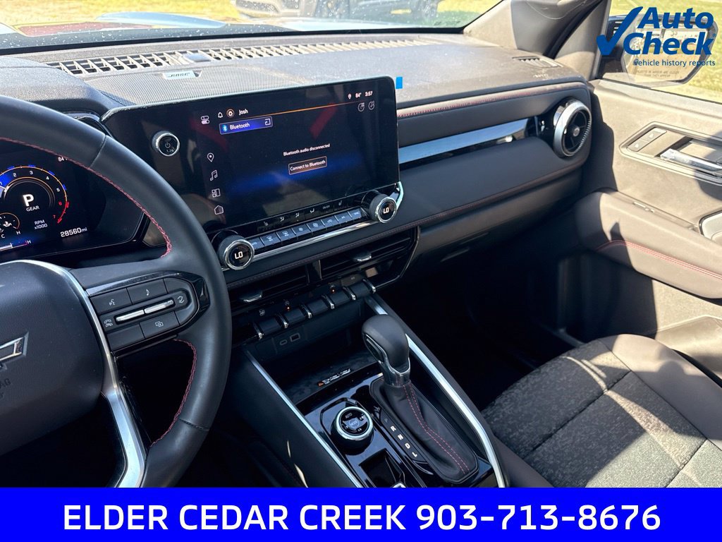 Used 2024 Chevrolet Colorado Z71 w/ Z71 Convenience Package 2 AWD/4WD image 28