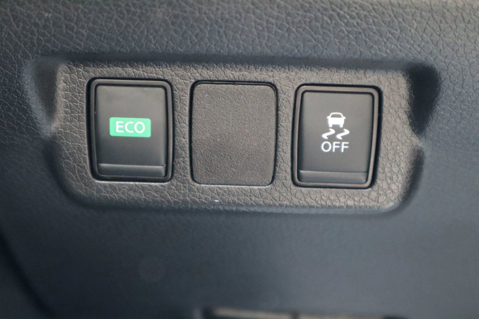 Used 2019 Nissan Sentra S image 26