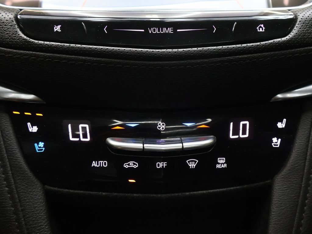 Used 2019 Cadillac XT5 Premium Luxury FWD image 27