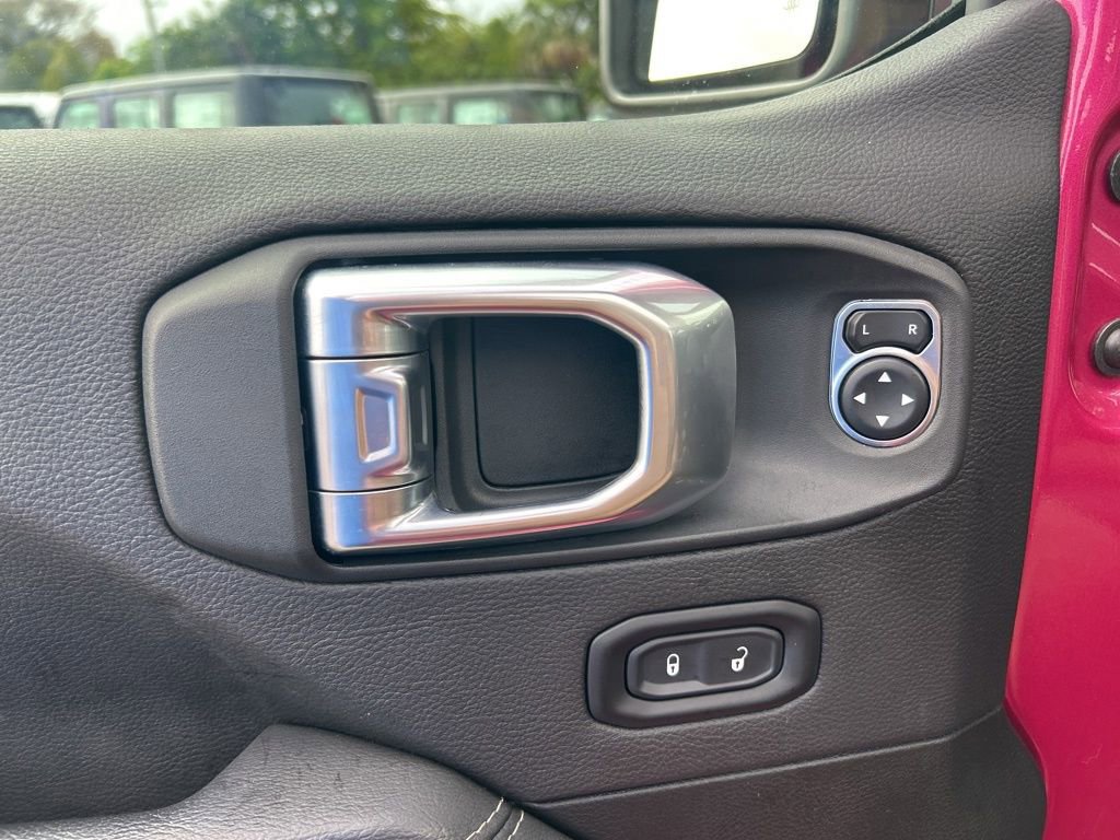 Used 2022 Jeep Wrangler Unlimited Sahara w/ LED Lighting Group image 36