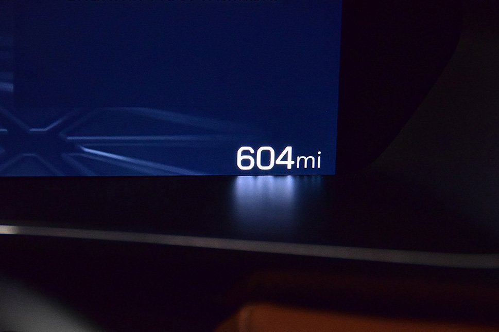 Used 2026 GMC Canyon AT4 w/ Technology Plus Package image 18