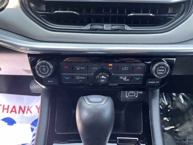 Used 2024 Jeep Compass Limited AWD/4WD image 18