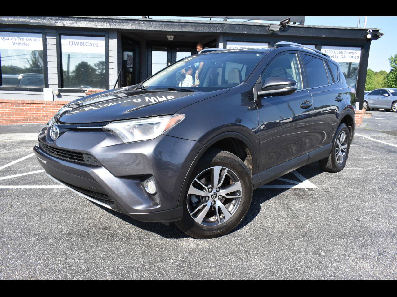 Used 2016 Toyota RAV4 XLE FWD image 1