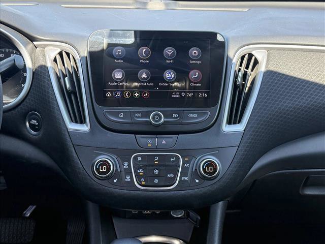 Used 2025 Chevrolet Malibu LT FWD image 17